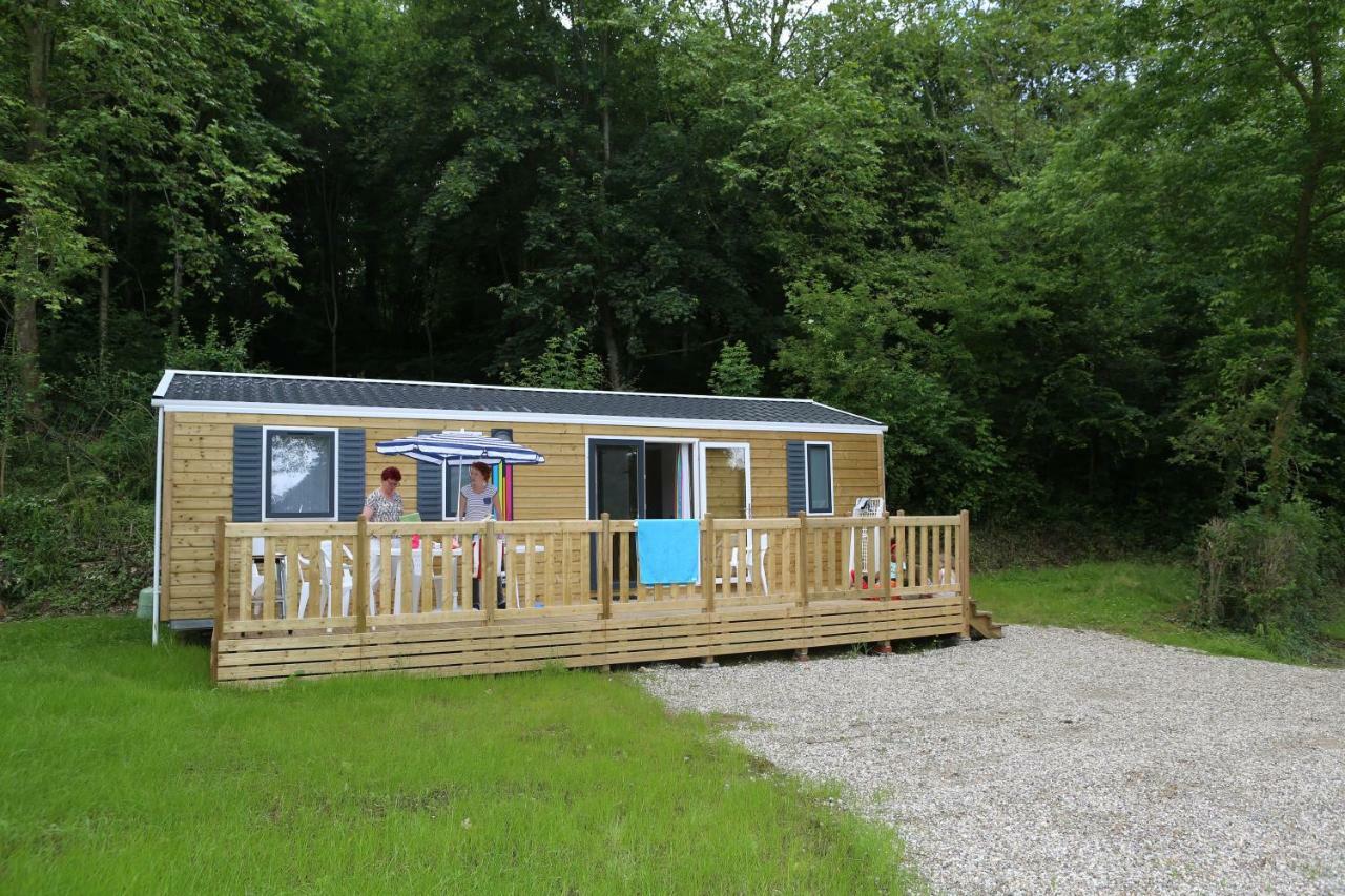 Camping Le Val De Trie Béhen Buitenkant foto